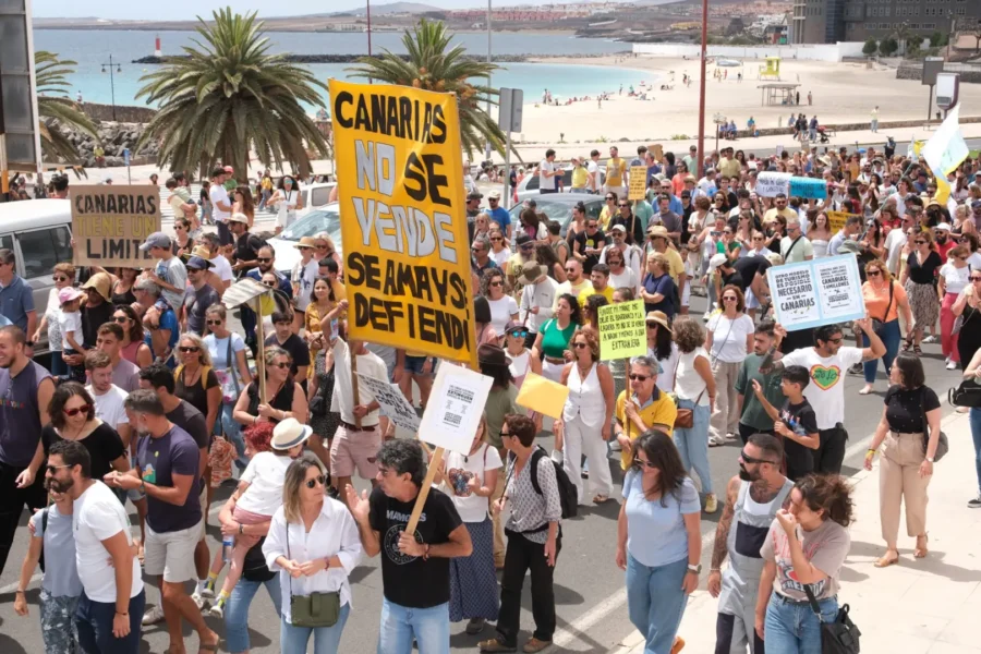 Kanaaride protest turismi vastu
